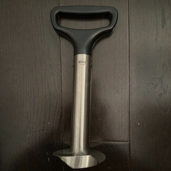 Rosle Pineapple Cutter - Picture 1 of 4